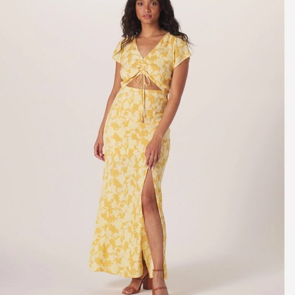 The Normal Brand Ezra Crepe Cinch Dress - Picture 1 of 7